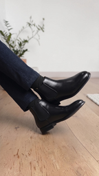 Amari Chelsea Boots